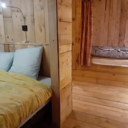 Bed and Breakfast Le Repos Du Nomade 7 Personnes